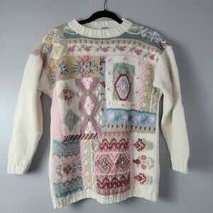 Vintage Sycamore Knit Cottage Embroidered Flowers Medium Sweater White Colorful